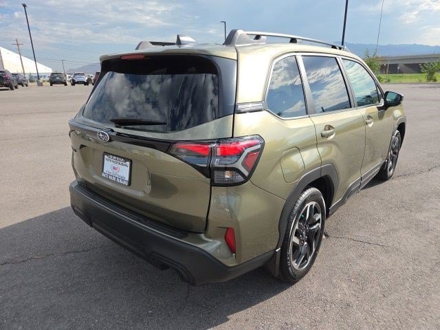 Used 2026 Autumn Green Metallic Subaru Limited image 3
