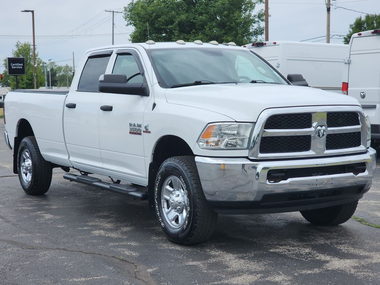 2018 RAM 3500 Tradesman 4X4 Crew Cab LWB's photo