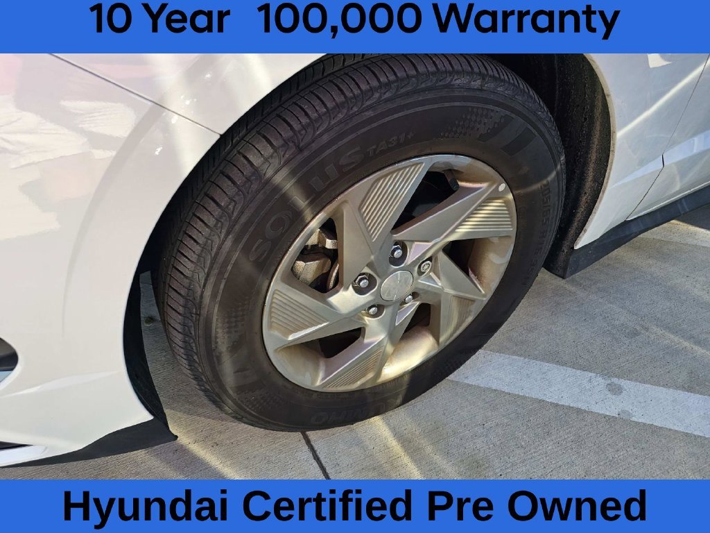 Certified Used 2025 White Hyundai SE image 12