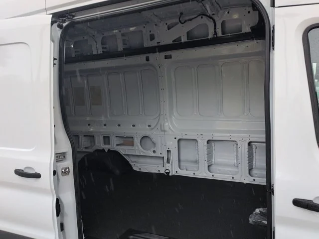 New 2026 Oxford White Ford Cargo Van image 14