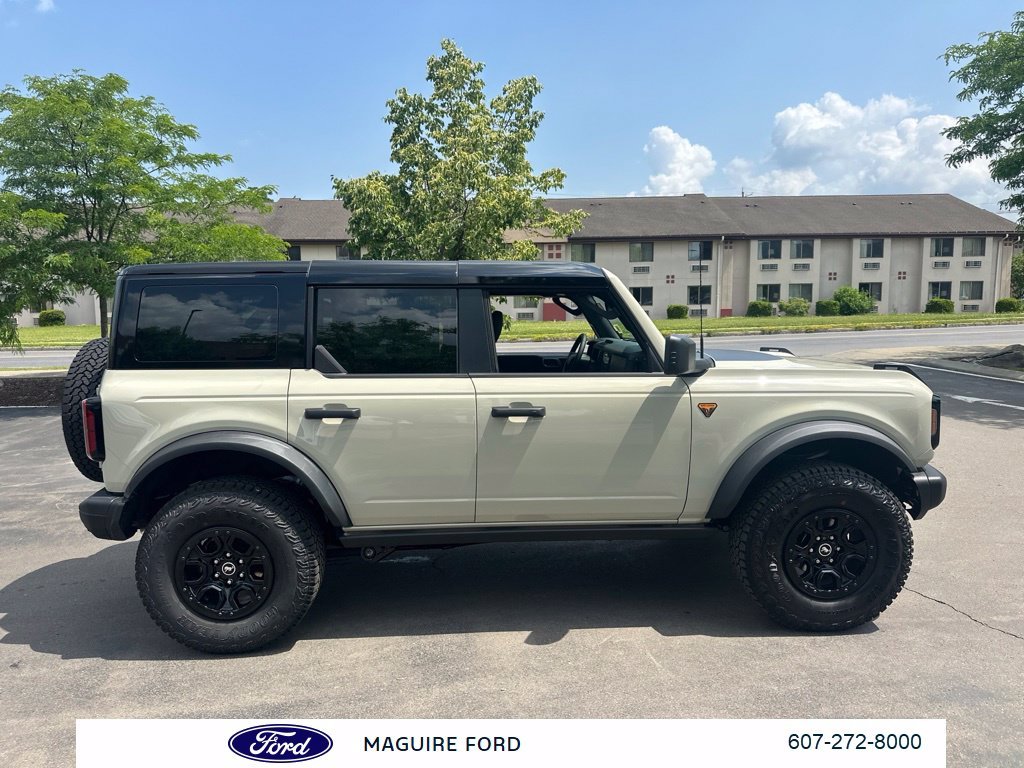 New 2026 Desert Sand Ford Badlands® image 3