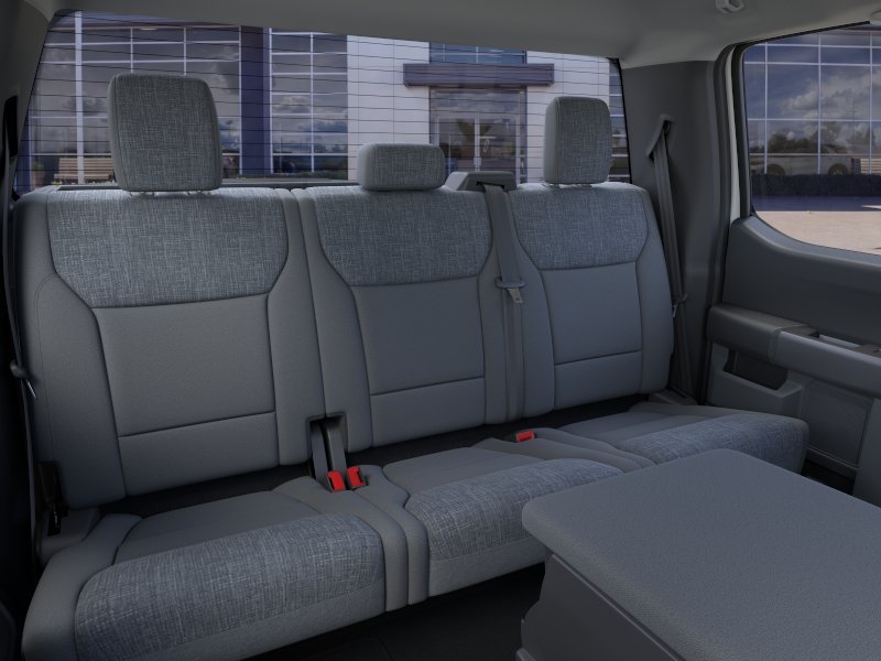New 2026 Oxford White Ford XLT image 36