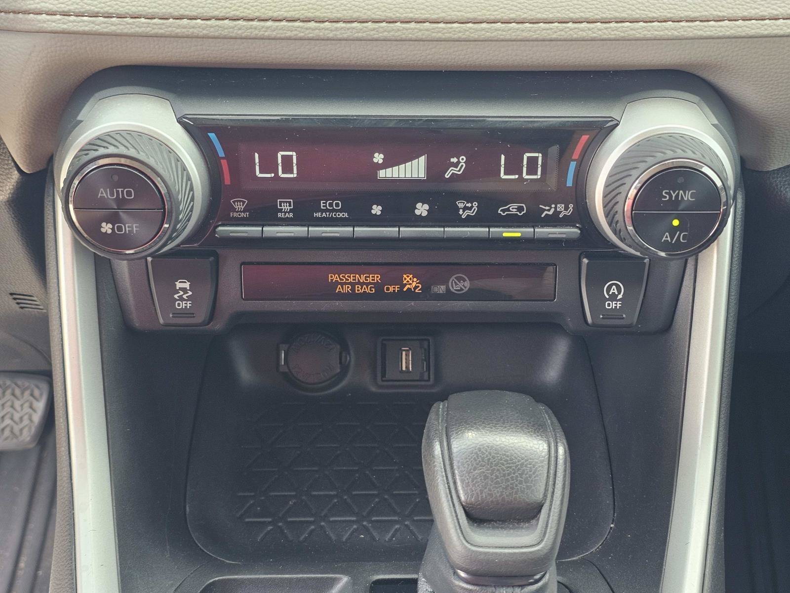Used 2021 Silver Toyota XLE image 28