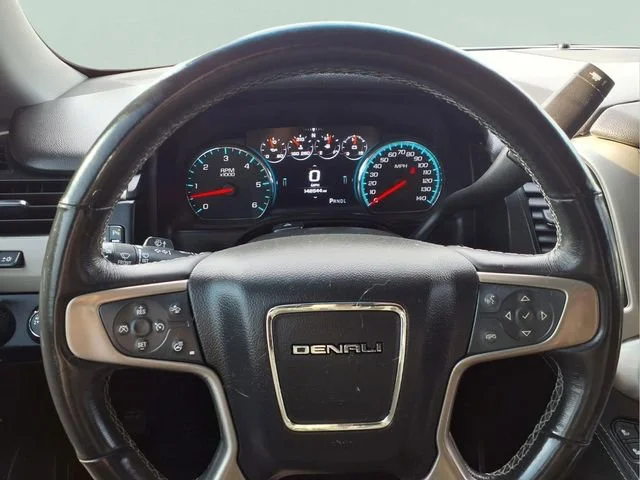 Used 2018 QUICKSILVER METALLIC GMC Denali image 9