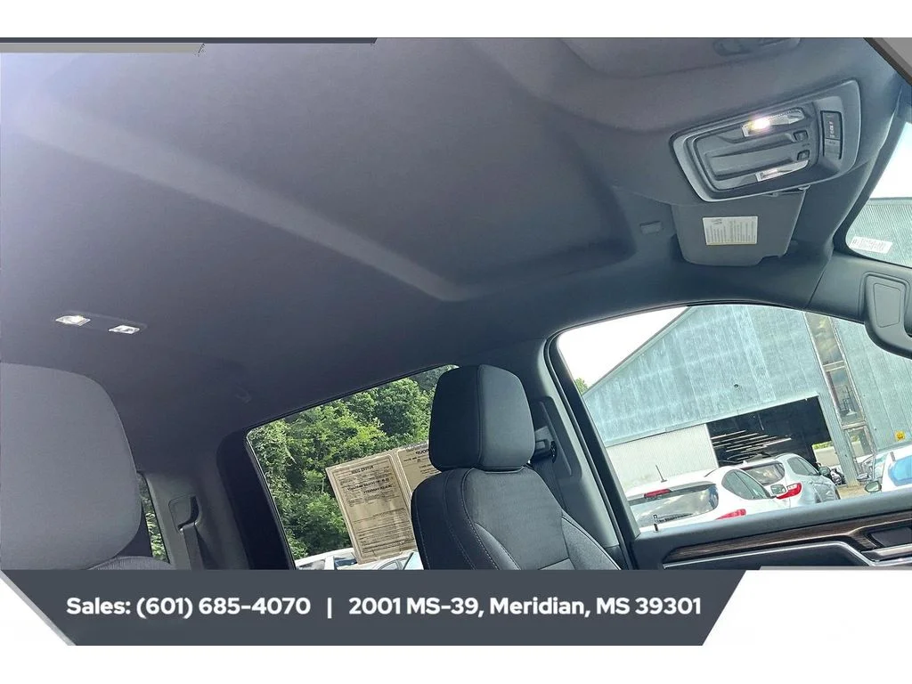 Used 2025 STERLING GRAY METALLIC Chevrolet LT image 16