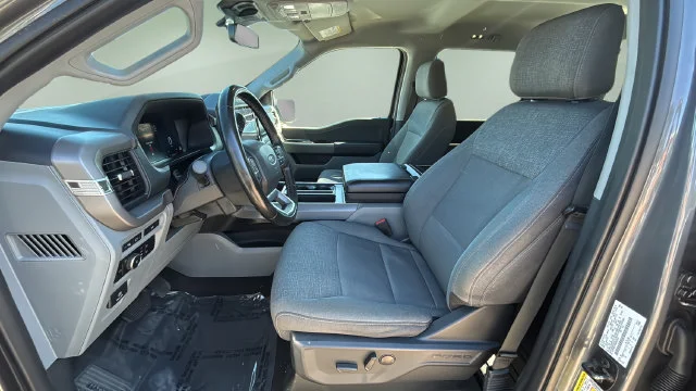 Used 2024 Gray Ford XLT image 19