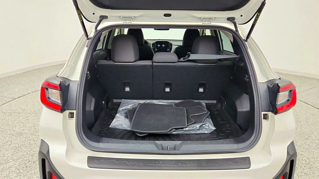Used 2024 Crystal White Pearl Subaru Premium AWD w/ BSD, Moonroof & All-Weather Pkg image 21