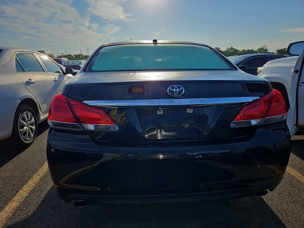 Used 2012 Black Toyota Base image 3
