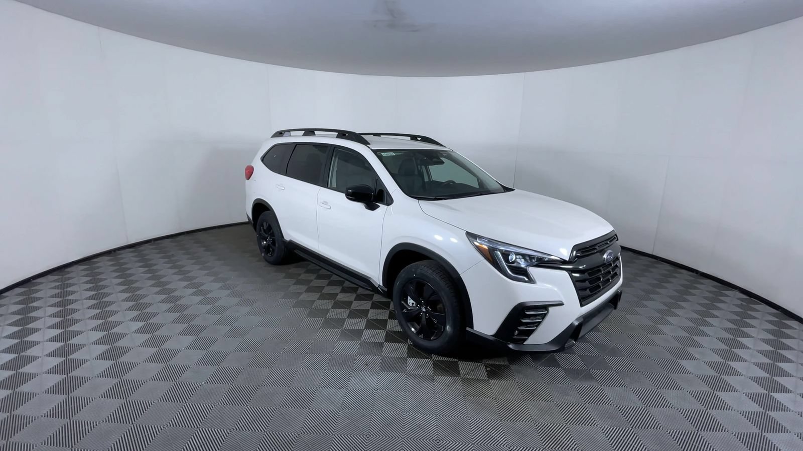 Used 2026 Crystal White Pearl Subaru Premium image 2