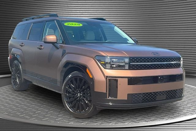 Used 2025 Brown Hyundai Calligraphy image 3