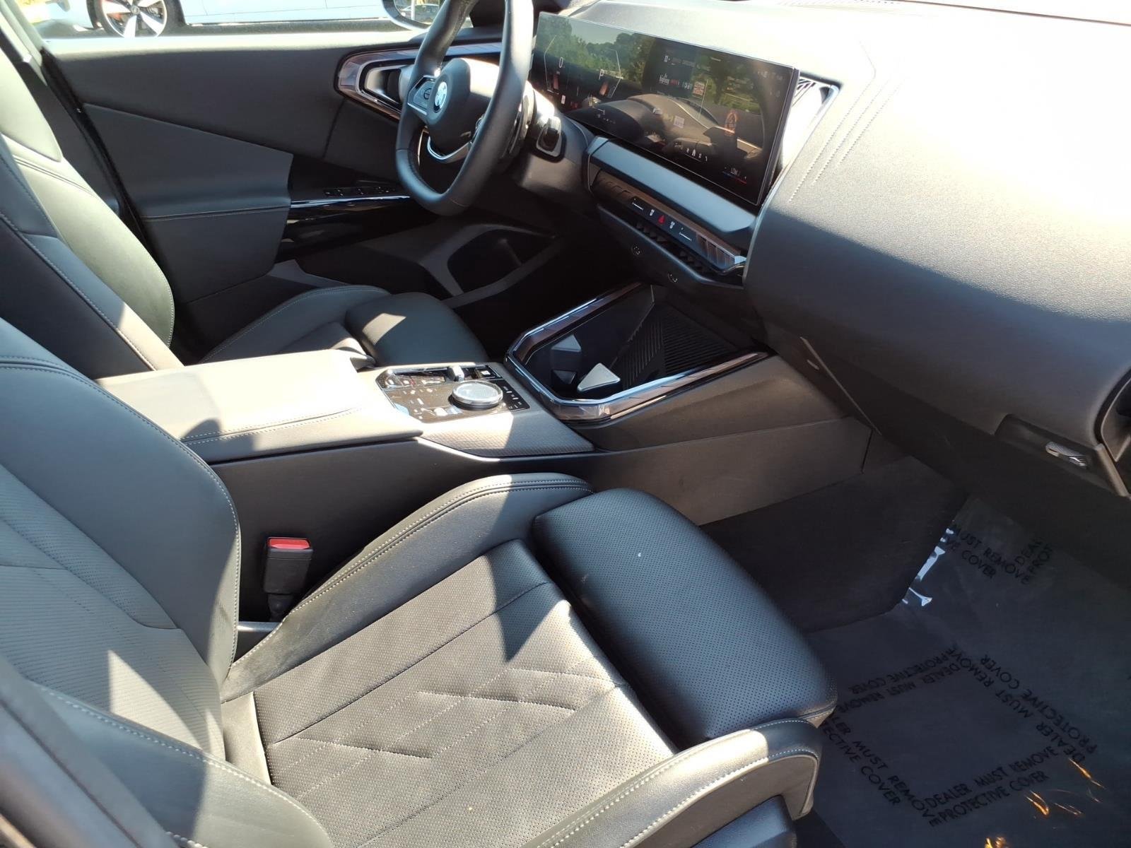 Used 2026  BMW 30 xDrive image 25