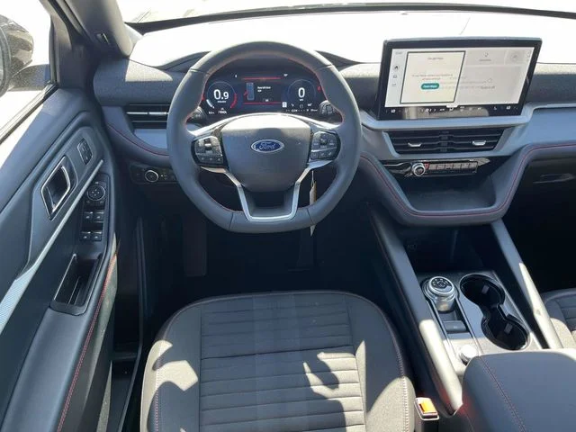 New 2026 Carbonized Gray Metallic Ford ST-Line image 11