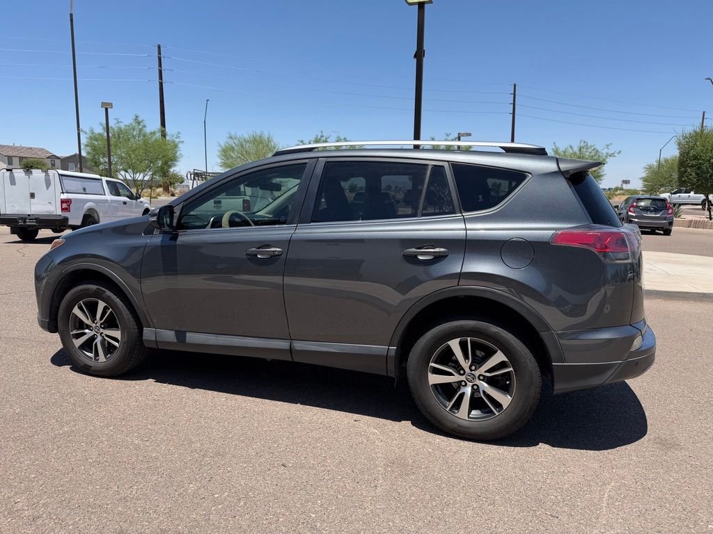 Used 2017 Gray Toyota XLE image 8
