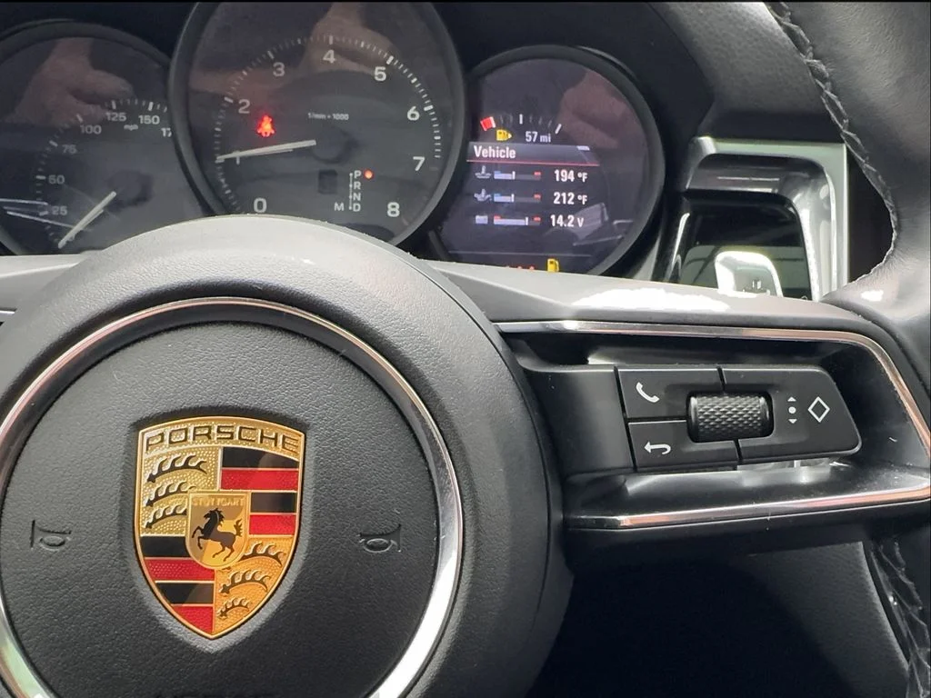 Used 2023 White Porsche Base image 42