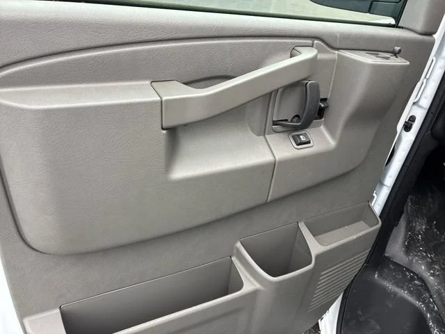 New 2026 Summit White GMC Work Van image 11