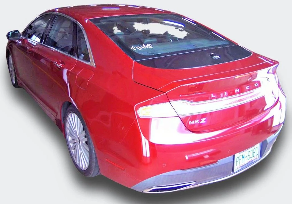 Used 2017 Red Lincoln Reserve image 4