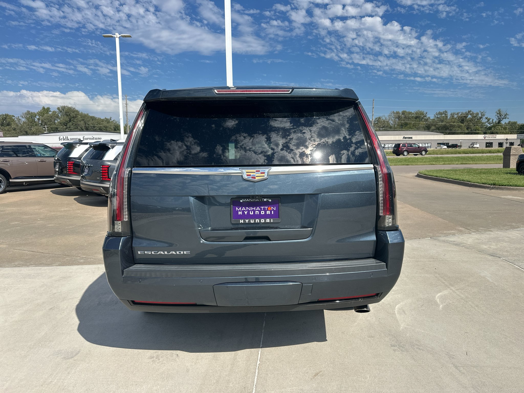 Used 2019 Shadow Metallic Cadillac Platinum image 14