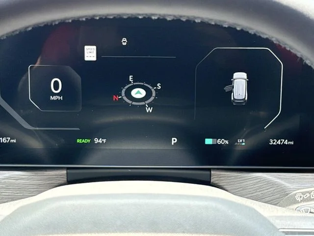 Used 2024  Kia Land image 22