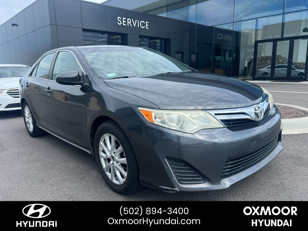 2013 Toyota Camry's photo