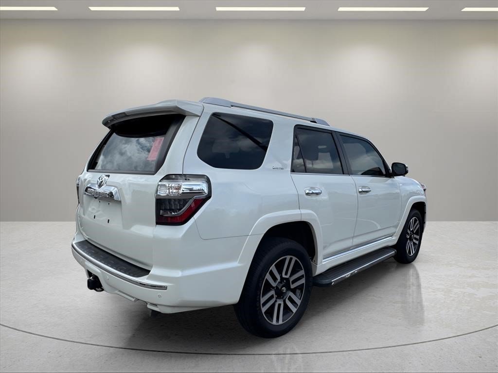 Used 2022 Blizzard Pearl Toyota Limited image 9