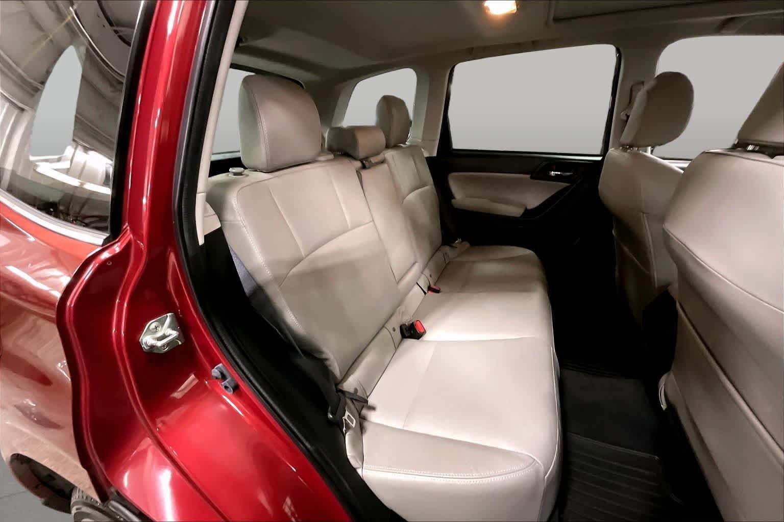 Used 2016 Venetian Red Pearl Subaru 2.5i Limited image 20
