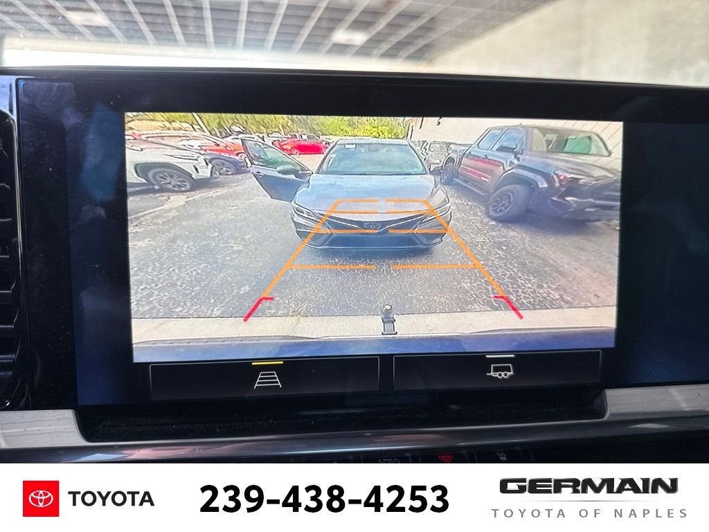 Used 2022 Blue Chevrolet LT image 19