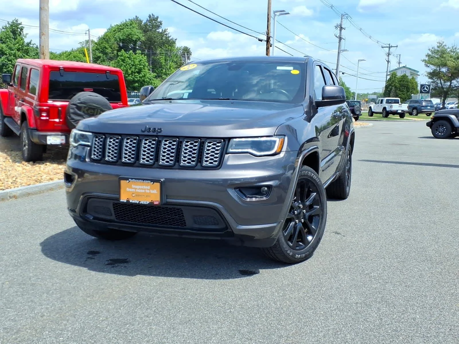 Certified Used 2020 Granite Crystal Met. Clear Coat Jeep Altitude image 2