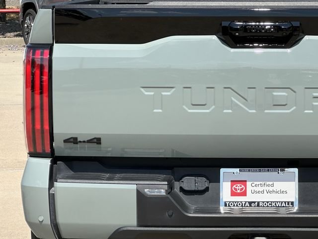 Certified Used 2025  Toyota Platinum image 5