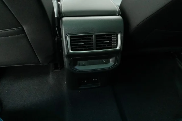 2026 Volkswagen Atlas Cross Sport SEL R-LINE - Photo 20