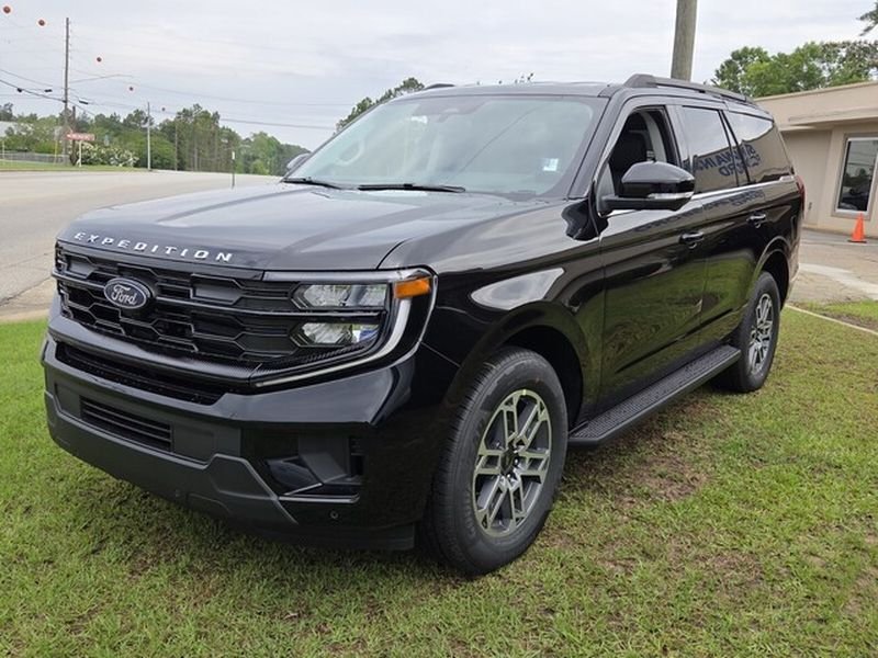 New 2026 Agate Black Metallic Ford Active image 3