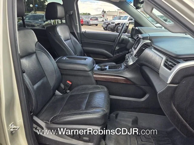 Used 2016 Silver GMC SLT image 19