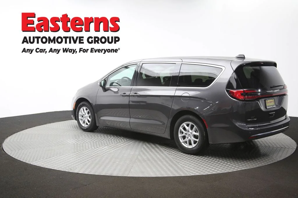 Used 2023 Gray Chrysler Touring L image 65