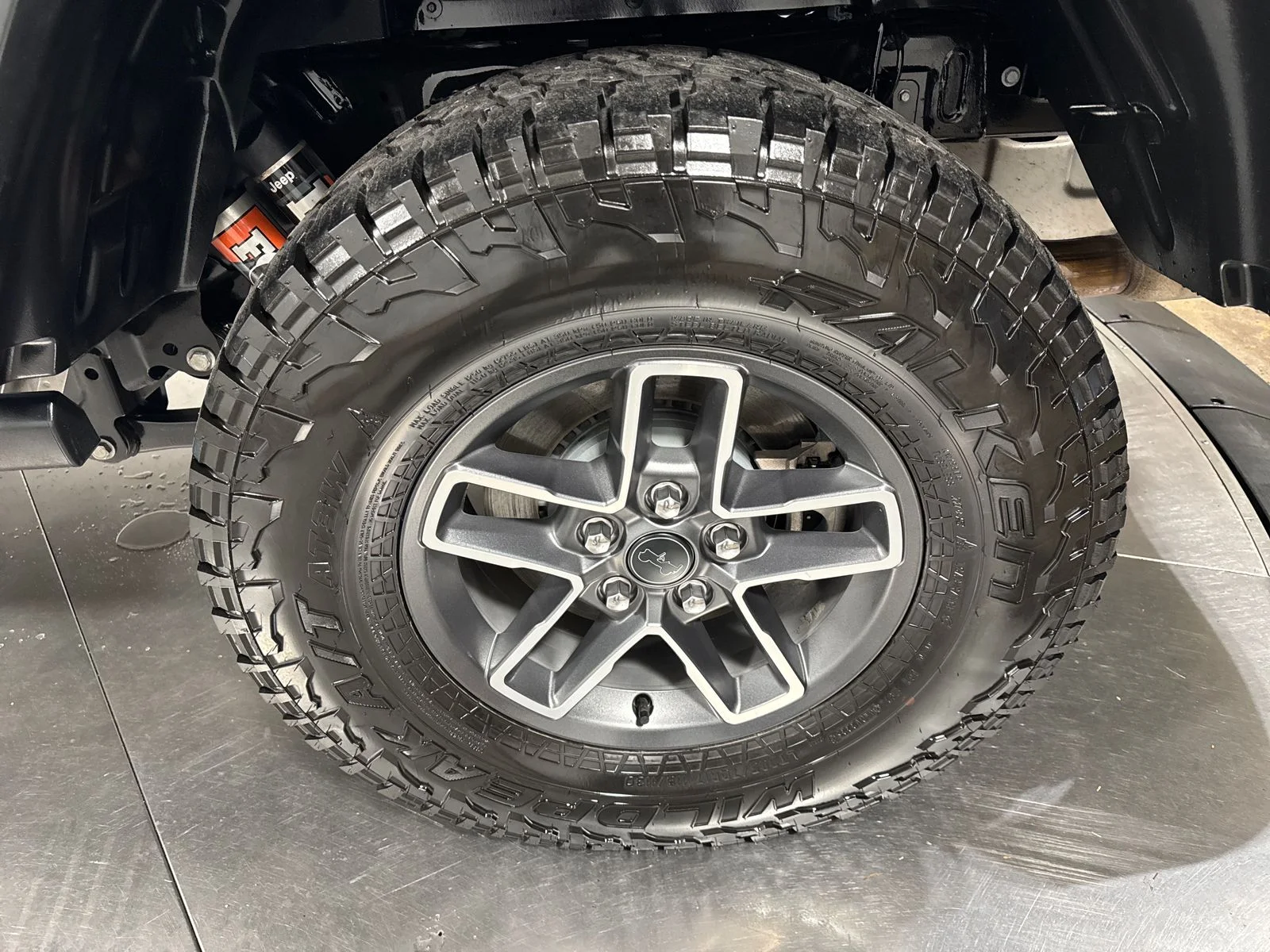 Used 2026 Bright White Clearcoat Jeep Mojave image 12