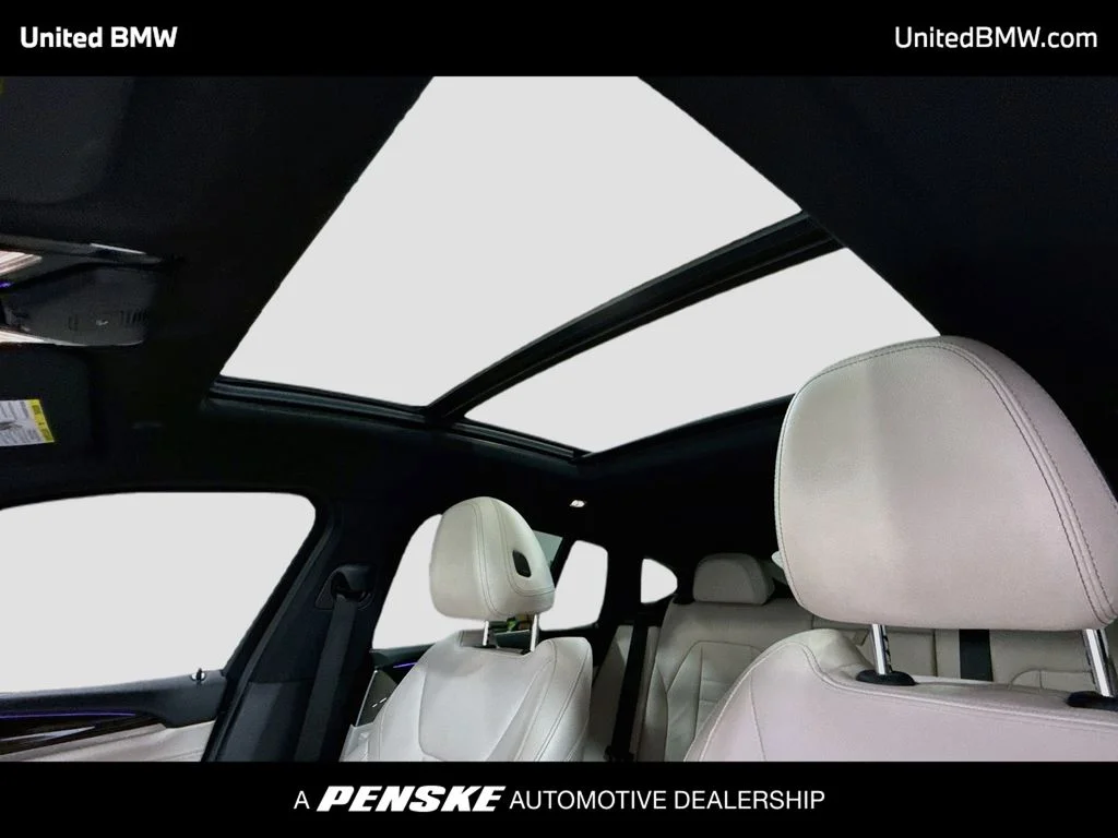 Used 2022 Dark Graphite Metallic BMW xDrive30i image 19