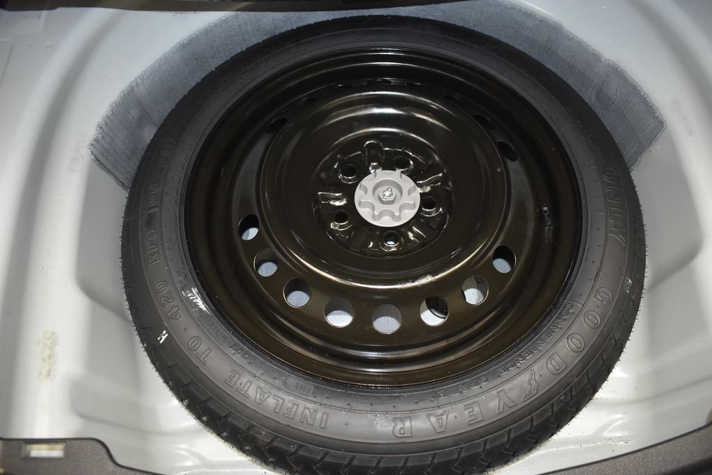 Used 2025 White Toyota LE image 36