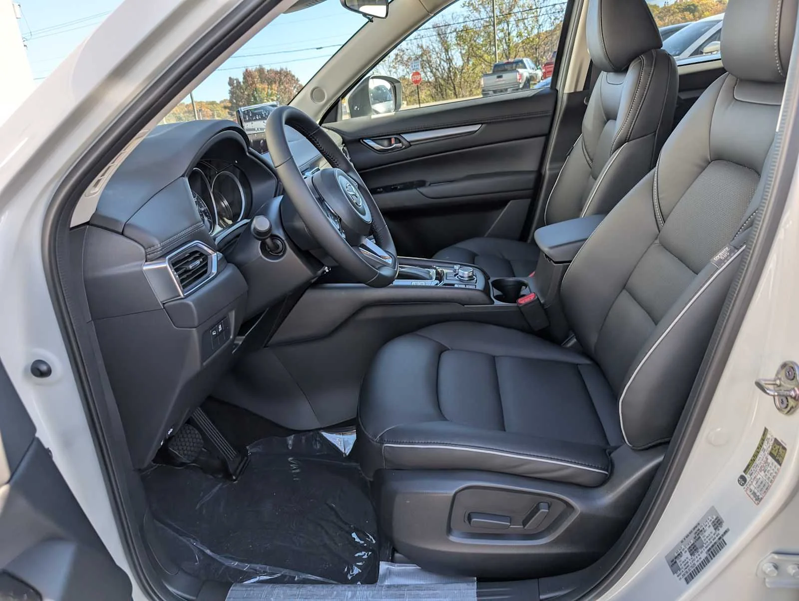 Used 2025 Rhodium White Metallic Mazda 2.5 S Select Package image 4