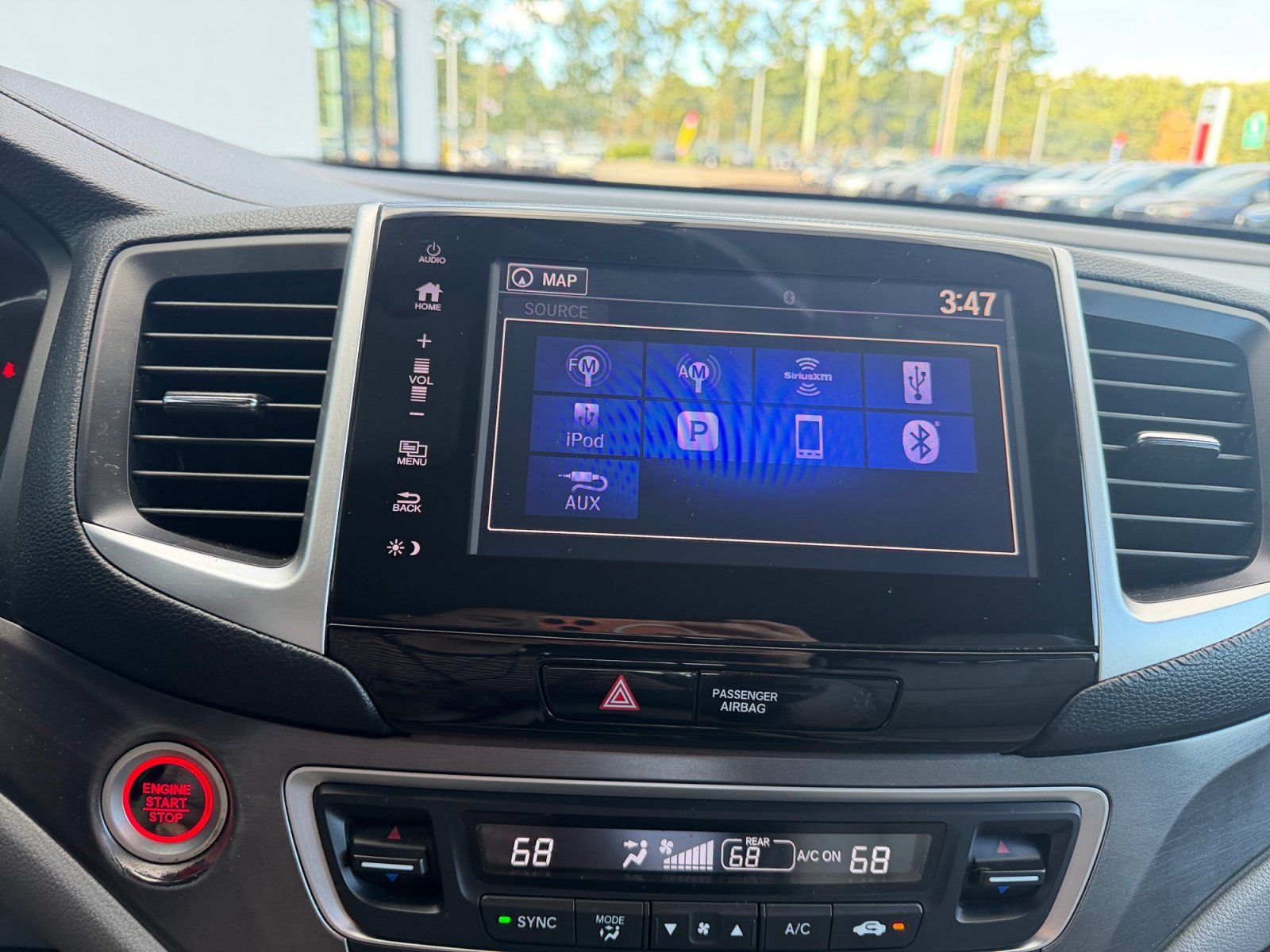 Certified Used 2018 Silver Honda EX-L image 19