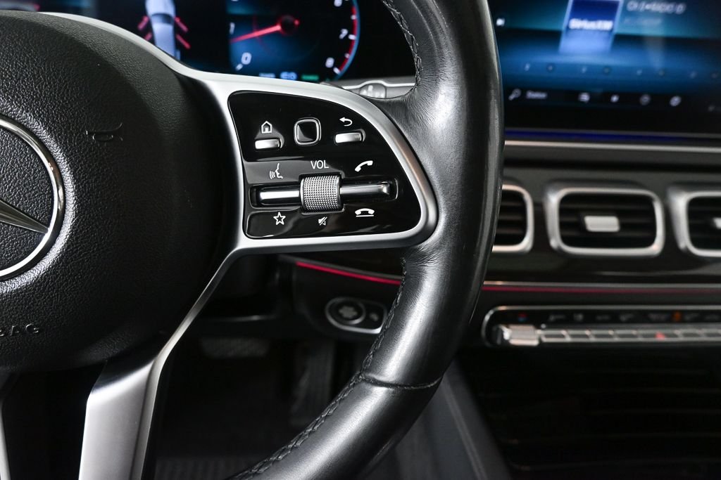Used 2020 White Mercedes-Benz GLE 450 image 11