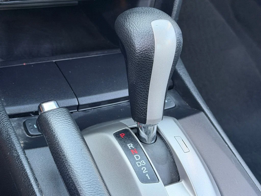 Used 2008 Black Honda EX-L image 19