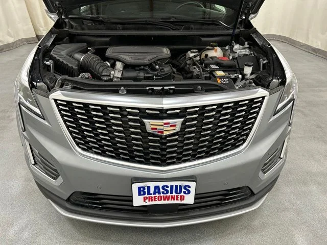 Used 2024 Silver Cadillac Premium Luxury image 29