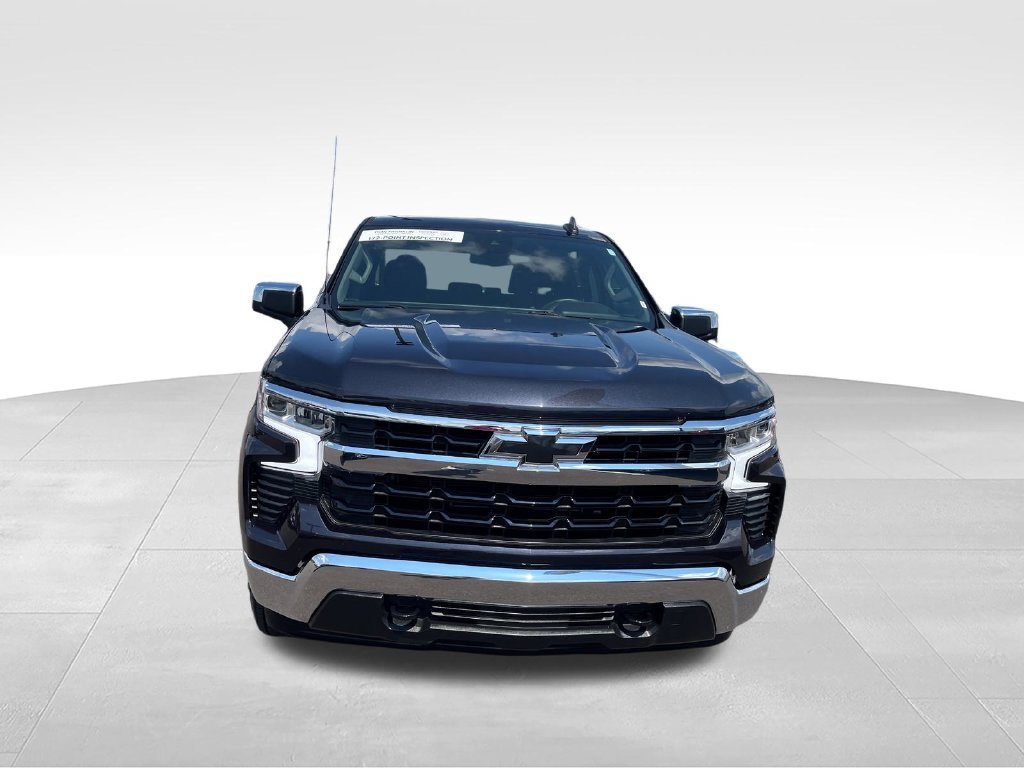 Used 2024 Gray Chevrolet LT image 8