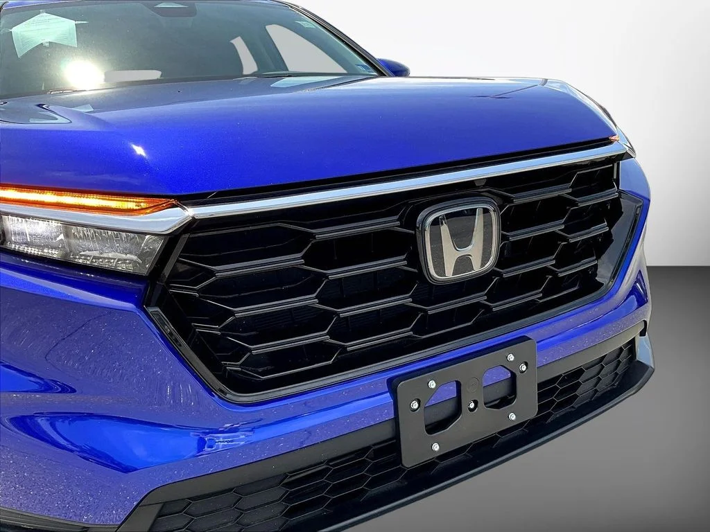 Used 2024 Still Night Pearl Honda EX image 32