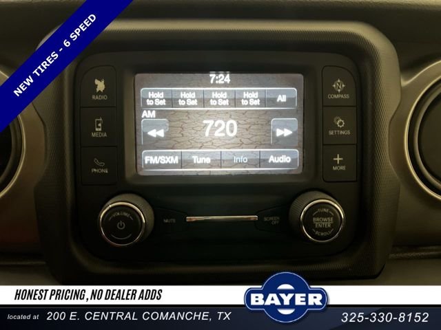 Used 2018 White Jeep Unlimited Sport image 12