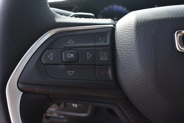 New 2026 Gray Jeep Altitude image 20