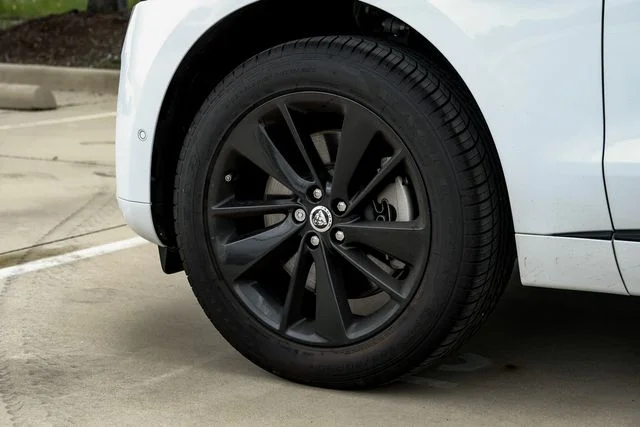 2026 Jaguar F-Pace R-Dynamic S - Photo 66