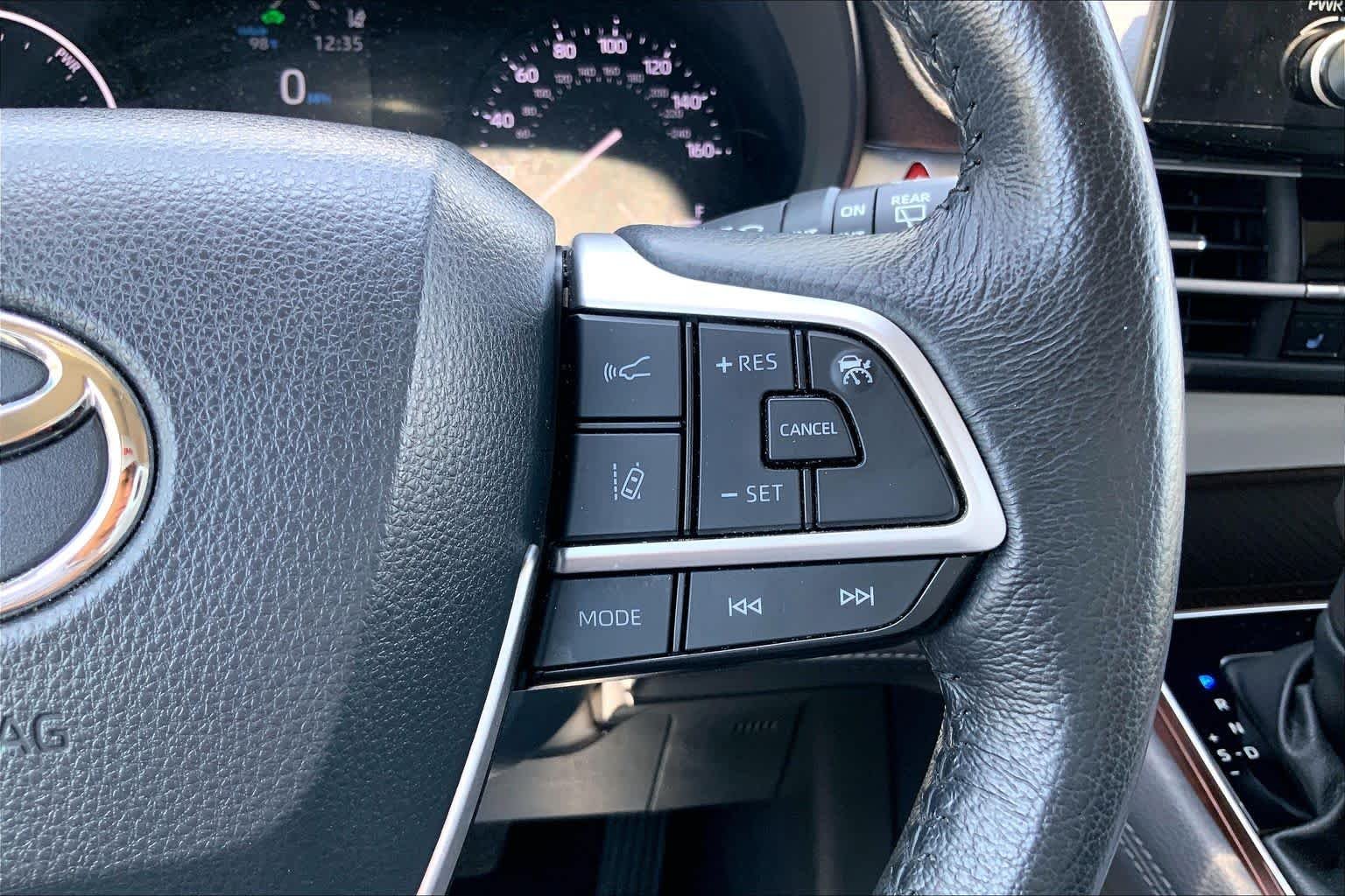 Used 2024 Midnight Black Metallic Toyota XLE image 25