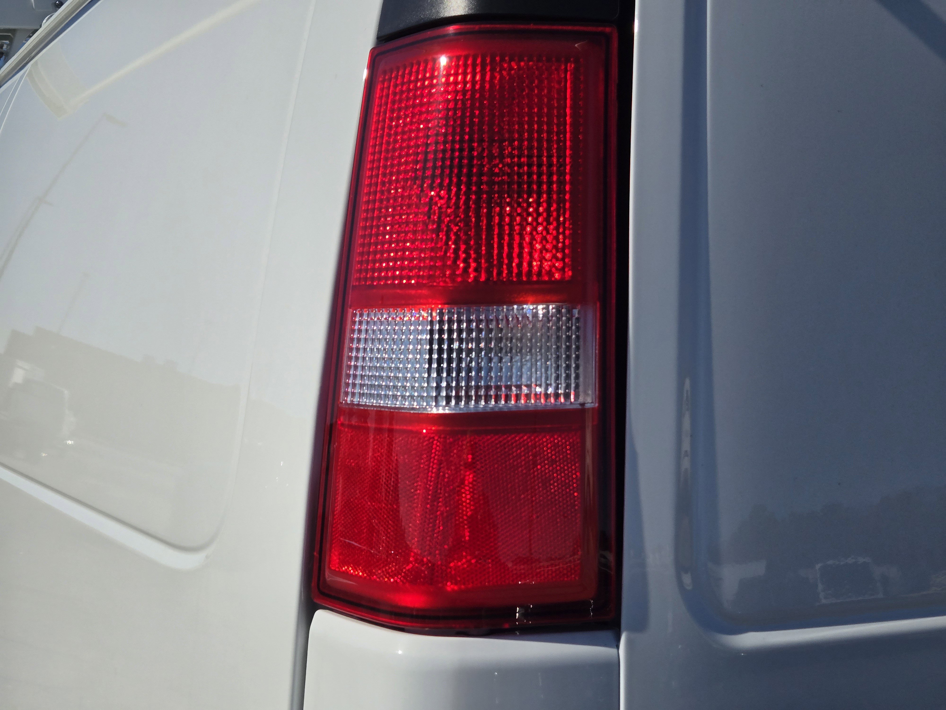 2025 Chevrolet Express Cargo Work Van - Photo 14