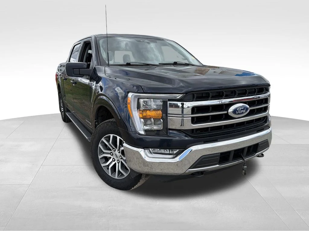 Used 2022 Gray Ford Lariat image 9