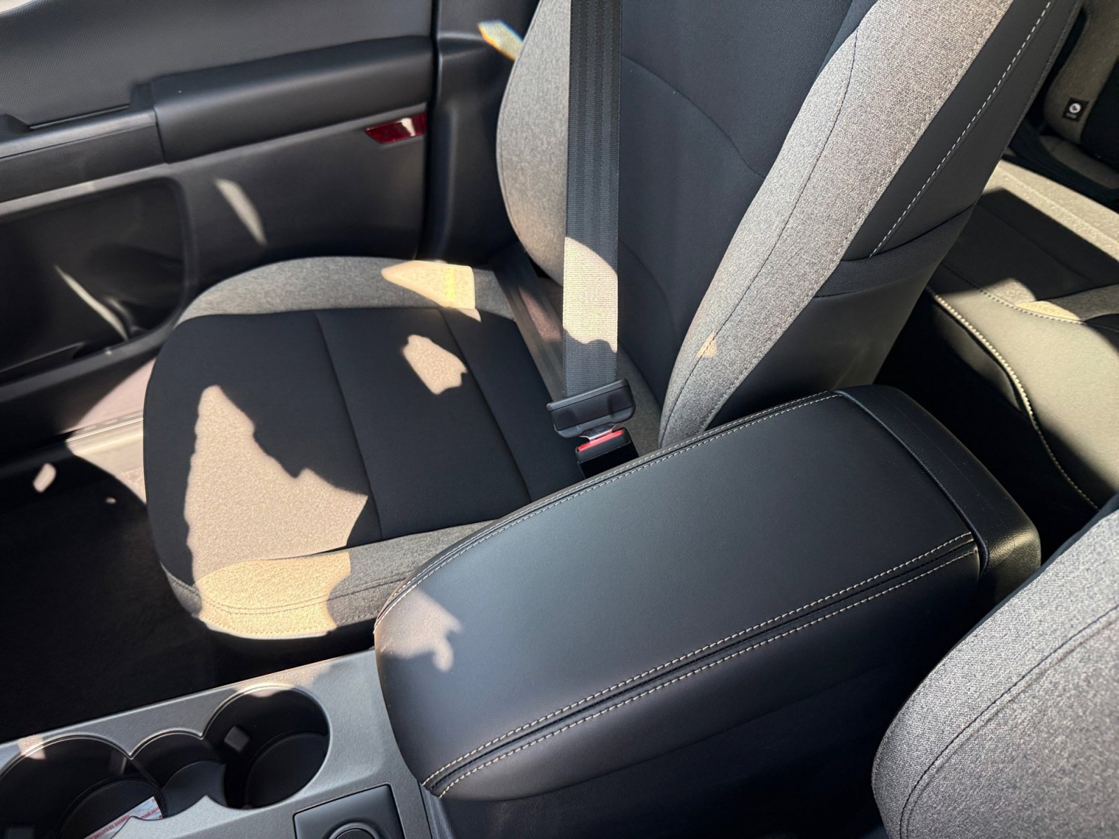 New 2026 Carbonized Gray Metallic Ford Big Bend image 14