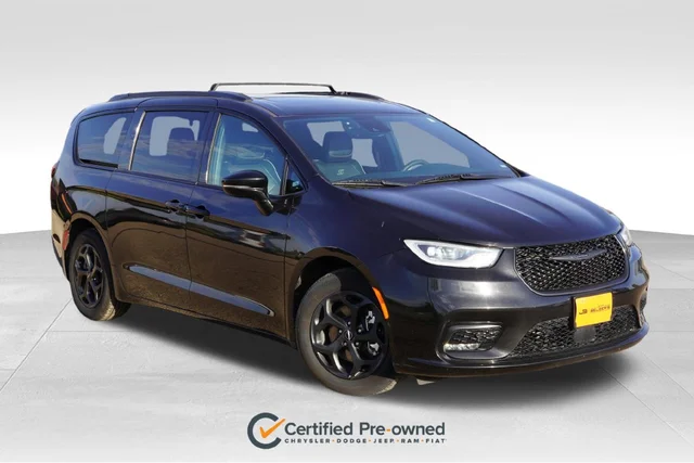 2024 Chrysler Pacifica Hybrid Select Premium S Appearance